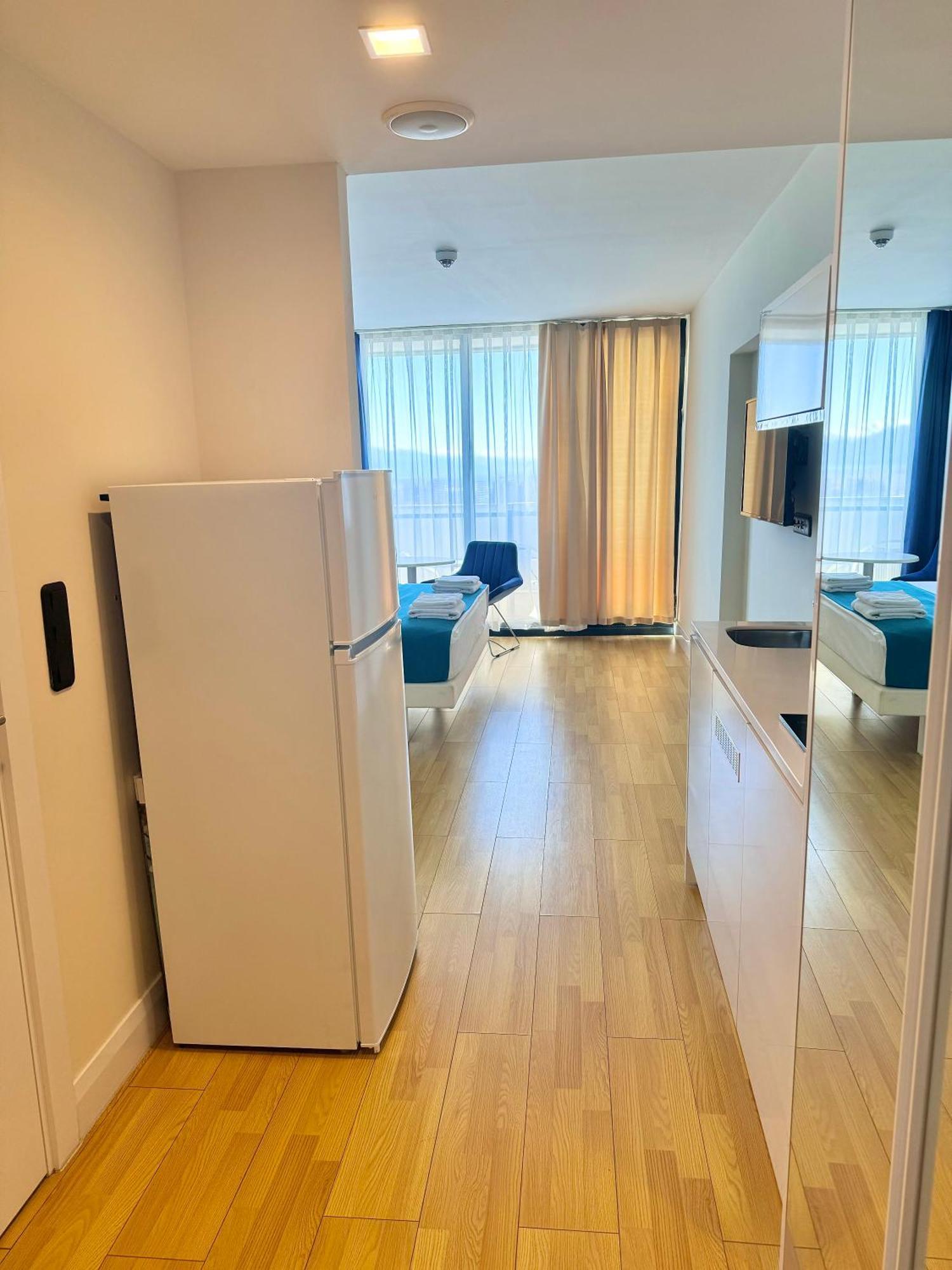 Lux Apartaments Batumi Zewnętrze zdjęcie